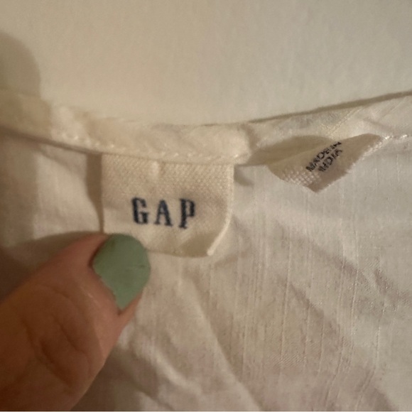 GAP Beautiful Embroidered Top Rayon Cotton3/4 Sleeves women S - Picture 6 of 9